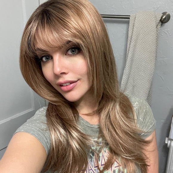 Uniwigs Carrie Almond Frost MODIFIED fringe/bangs. Synthetic alopecia long wig - Picture 12 of 13